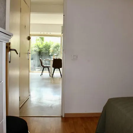 Rdc A - 2 Pieces, 45m², 4 Couchages, A 100m - Fr-1-252a-113 Apartment